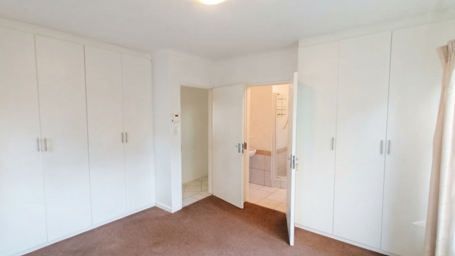 4 Bedroom Property for Sale in Beacon Bay Eastern Cape